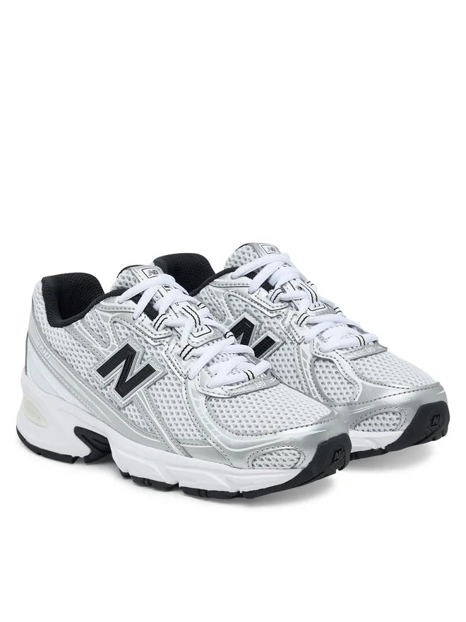 New Balance 740