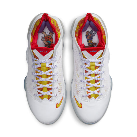 LeBron XIX Low Magic Fruity Pebbles Weiß