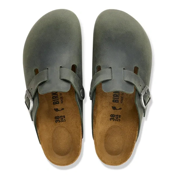 Dickes Leder mit einzigartiger Patina