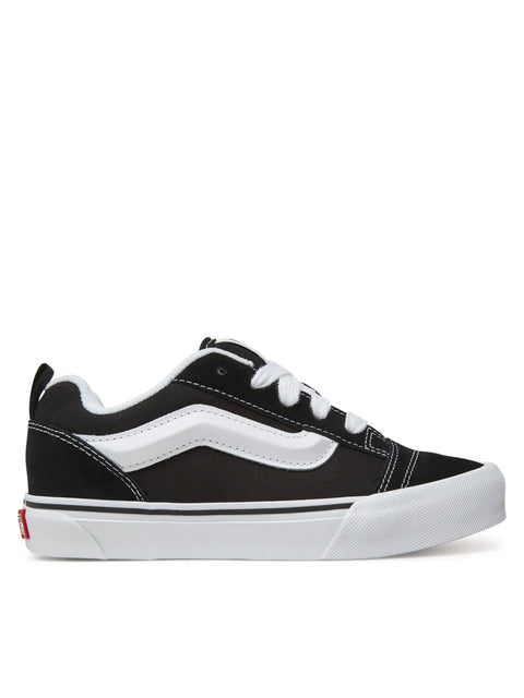 Knu Skool Black True White